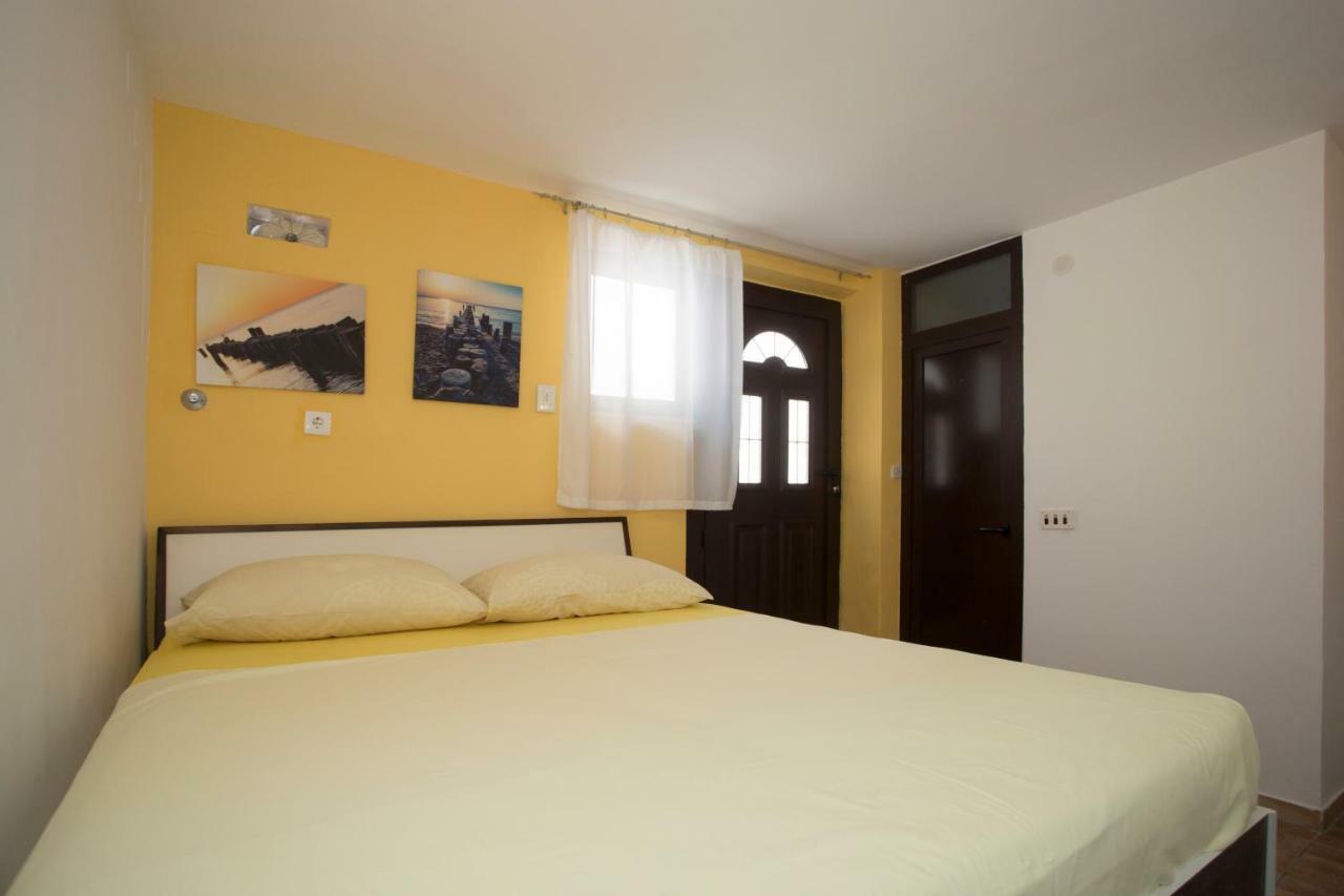 Room Dioklecijan Split Buitenkant foto